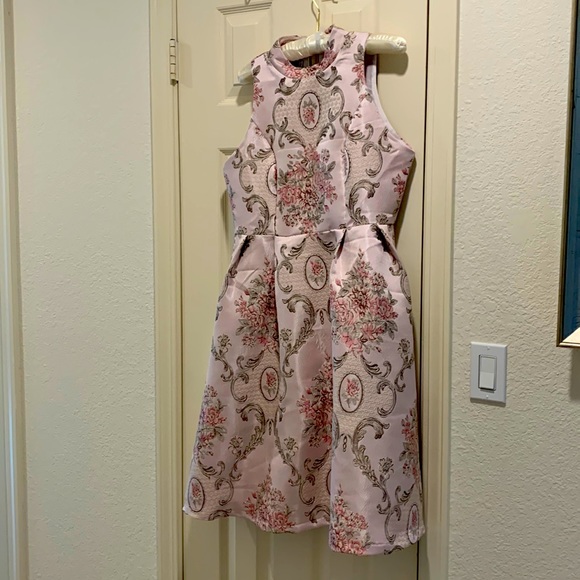 Chicwish Dresses & Skirts - Cocktail and Glam